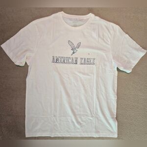 NWT Men's American Eagle White Short Sleeve Graphic Tee, Size M